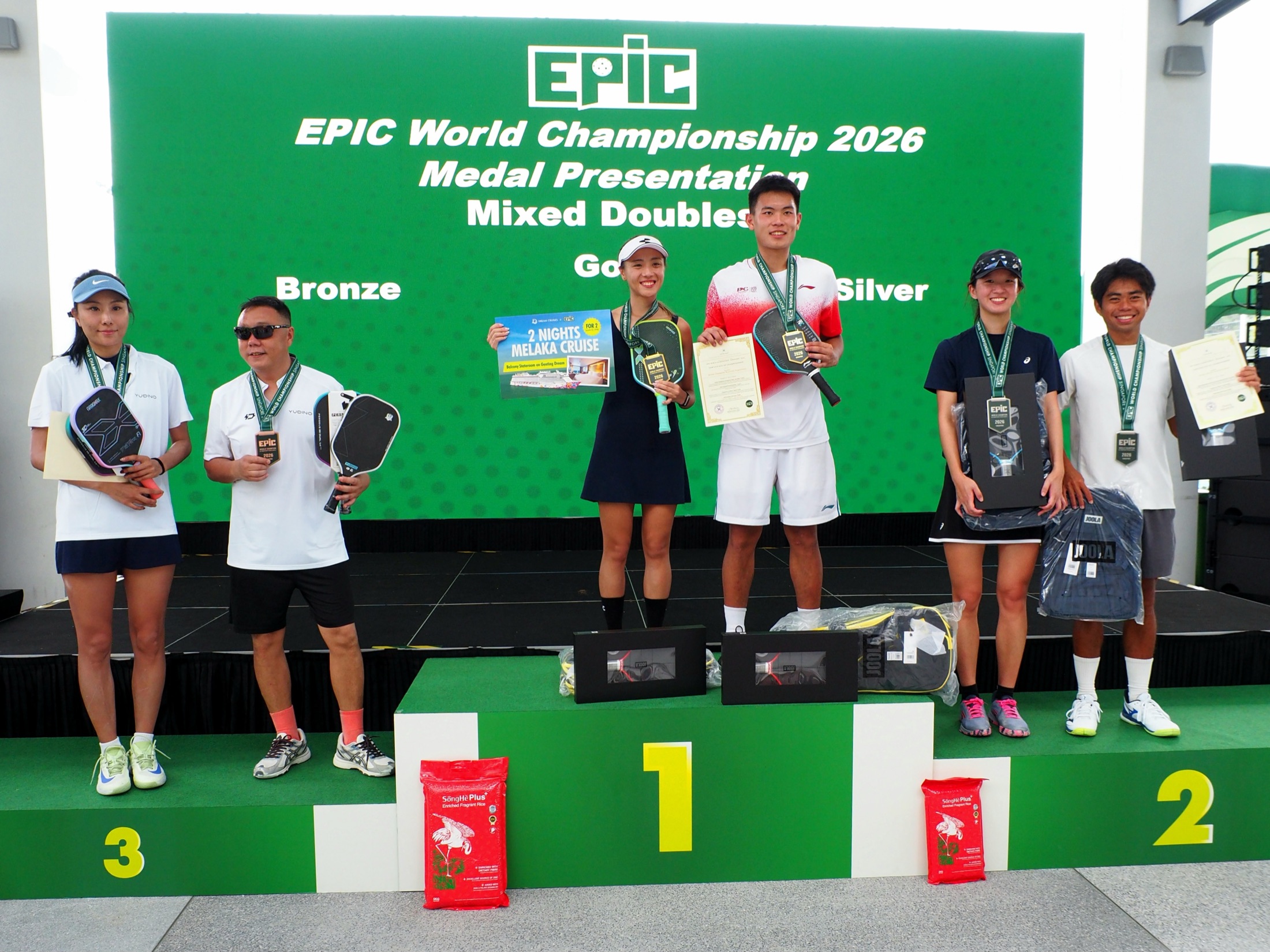 Medal podium, EPIC 2026